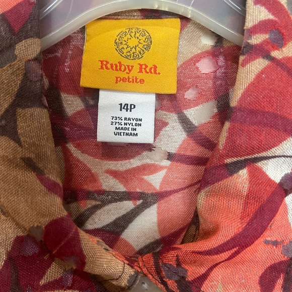 2 Like New Ruby Rd blouses - Picture 6 of 11